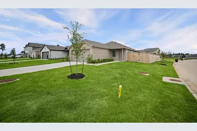 702 Umbrella Tree Drive, Magnolia, TX 77354 - Photo 3
