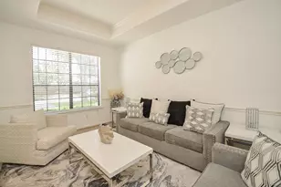 614 Coggins Point Way, Sugar Land, TX 77479 - Photo 5