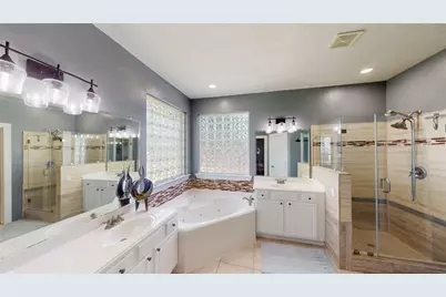 14427 Brighton Trace Lane, Houston, TX 77044 - Photo 17