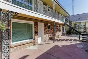 808 1/2 W Main St, Houston, TX 77006 - Photo 5