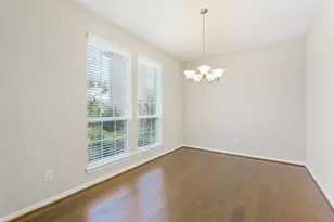 18319 Bridle Meadow Ln, Tomball, TX 77377 - Photo 9