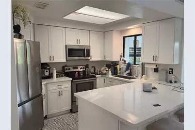 4144 Greystone Way #602, Sugar Land, TX 77479 - Photo 5