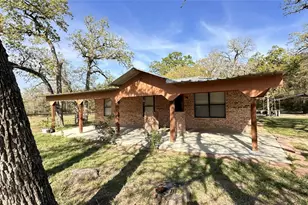 4056 Pecan Ln, Madisonville, TX 77864 - Photo 1