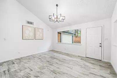 13118 Birch Grove Drive, Houston, TX 77099 - Photo 9