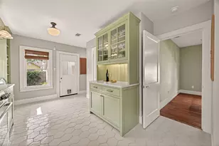645 E 14th St, Houston, TX 77008 - Photo 13