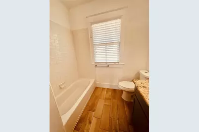 801 University Boulevard, Galveston, TX 77550 - Photo 11