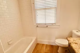 801 University Blvd, Galveston, TX 77550 - Photo 11