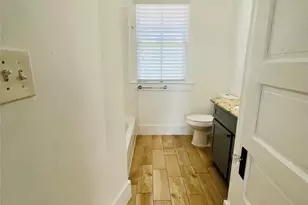 801 University Blvd, Galveston, TX 77550 - Photo 13