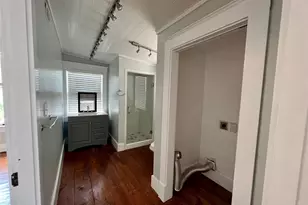 801 University Blvd, Galveston, TX 77550 - Photo 3