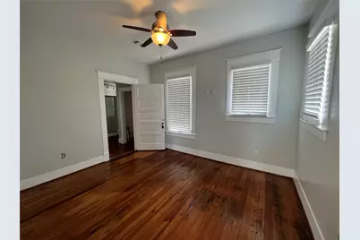 801 University Boulevard, Galveston, TX 77550 - Photo 7