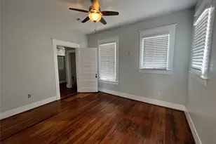 801 University Blvd, Galveston, TX 77550 - Photo 7