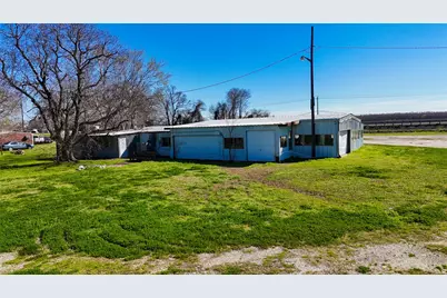 224 Steinback, Trinity, TX 75862 - Photo 5