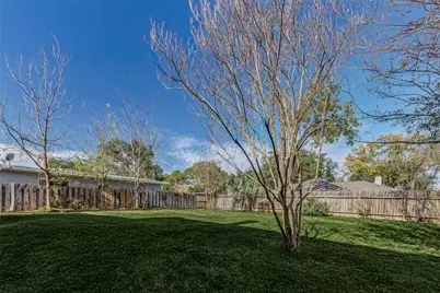 12710 Westleigh Drive, Houston, TX 77077 - Photo 37