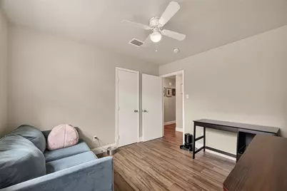 1925 Winding Creek Drive, Pearland, TX 77581 - Photo 33