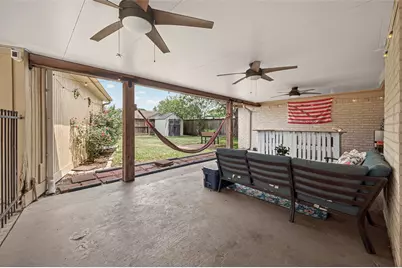 1925 Winding Creek Drive, Pearland, TX 77581 - Photo 37