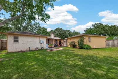 1925 Winding Creek Drive, Pearland, TX 77581 - Photo 39