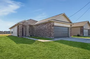 407 Rd 5102, Cleveland, TX 77327 - Photo 3