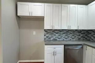 723 N Meyer St, Sealy, TX 77474 - Photo 39