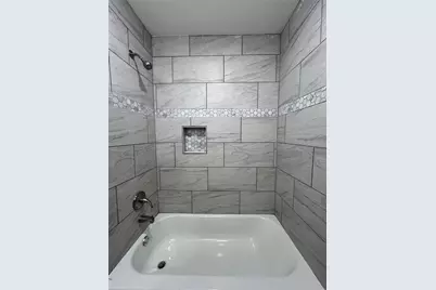 723 N Meyer St, Sealy, TX 77474 - Photo 45