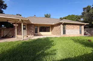 2002 Windmill Dr, Richmond, TX 77406 - Photo 5