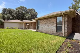 2002 Windmill Dr, Richmond, TX 77406 - Photo 17