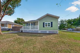 4619 18th St, Bacliff, TX 77518 - Photo 3