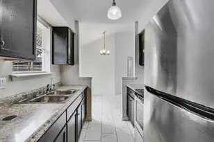 3207 Brookston St, Houston, TX 77045 - Photo 29