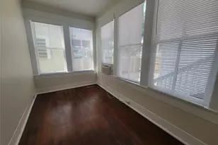 2221 35th St, Galveston, TX 77550 - Photo 9