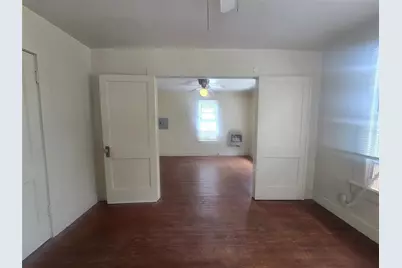 2221 35th Street, Galveston, TX 77550 - Photo 25