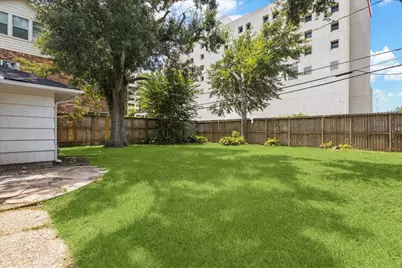 3726 Las Palmas Street, Houston, TX 77027 - Photo 17