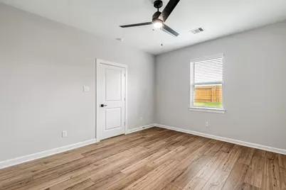 15671 Honey Cove Drive, Conroe, TX 77303 - Photo 11