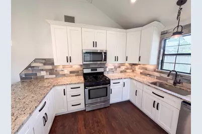 10942 Collingswood Drive, La Porte, TX 77571 - Photo 7