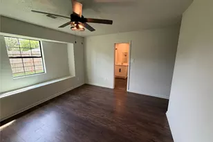 10942 Collingswood Dr, La Porte, TX 77571 - Photo 9