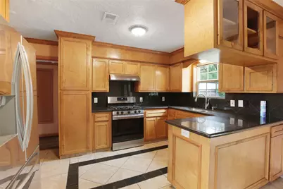 6923 Leader St Street, Houston, TX 77074 - Photo 13