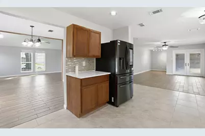 7235 Battle Hills Drive, Houston, TX 77040 - Photo 9