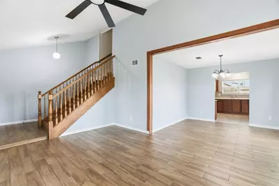 7235 Battle Hills Drive, Houston, TX 77040 - Photo 3