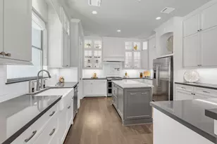 9050 Legacy Creek Ct, Montgomery, TX 77316 - Photo 17