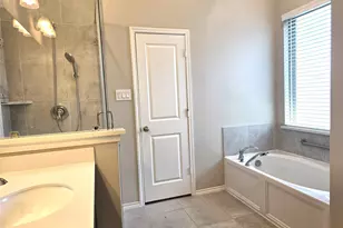 8711 Fox Trail Dr, Missouri City, TX 77459 - Photo 17