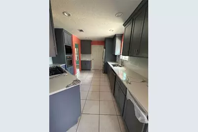 1306 Ervin Street, League City, TX 77573 - Photo 9
