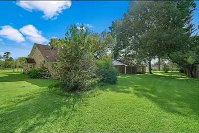 1306 Ervin Street, League City, TX 77573 - Photo 3