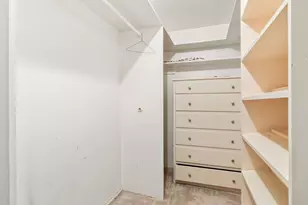 7846 Santa Elena St, Houston, TX 77061 - Photo 35