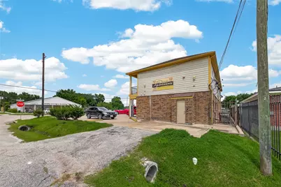4721 Yellowstone Boulevard, Houston, TX 77021 - Photo 13