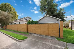 711 Walton St, Houston, TX 77009 - Photo 3