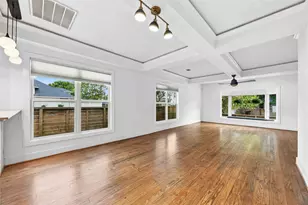 711 Walton St, Houston, TX 77009 - Photo 9