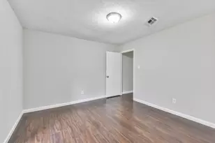 9718 John Bank Dr, Spring, TX 77379 - Photo 29