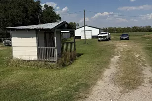 6325 Kamas Ln, Needville, TX 77461 - Photo 5