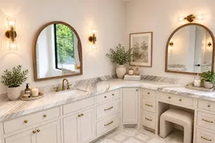 2325 Wroxton Rd, Houston, TX 77005 - Photo 21