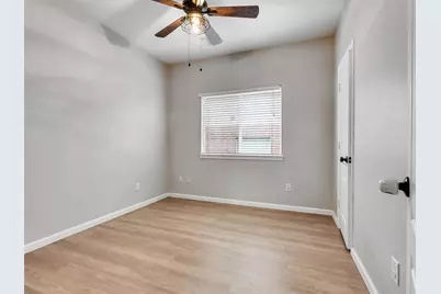 2310 Highland Crossing Drive, Conroe, TX 77304 - Photo 23