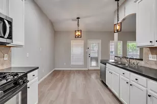 2310 Highland Crossing Dr, Conroe, TX 77304 - Photo 19