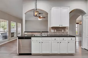 2310 Highland Crossing Dr, Conroe, TX 77304 - Photo 17